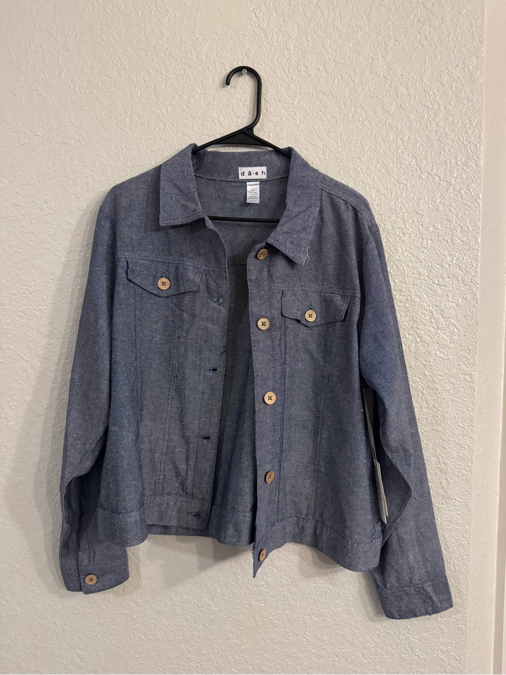 Lightweight Women's Chambray Shirt Jacket in Blue